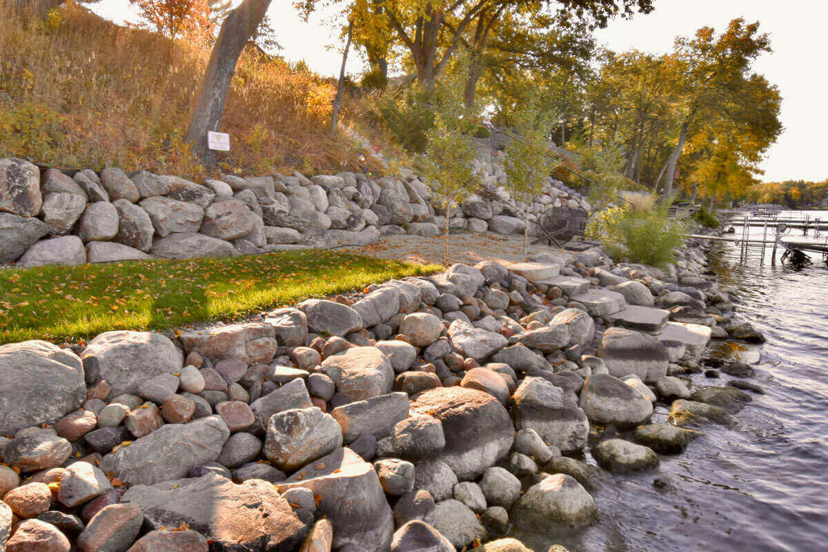 Rataining Wall